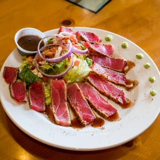 Ahi Tuna Salad